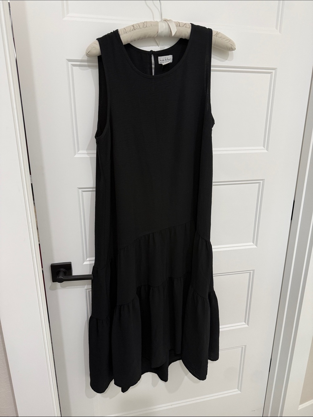 Nicole Miller Black Sleeveless Tiered Midi Dress